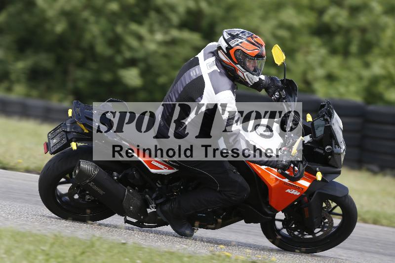 /Archiv-2025/22 06.06.2025 DISCOVER the BIKE ADR/Bike 2 gelb/64